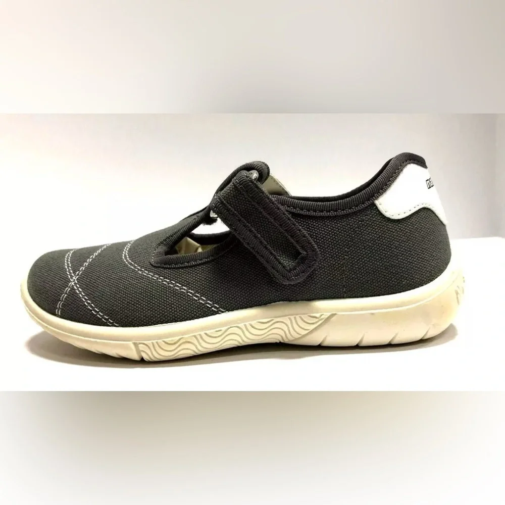 Naturino Girls Ostuni Grey Shoes Size EUR30 M 13 M Little Kid